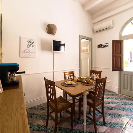 Crociferi Palace - Exclusive Brand 